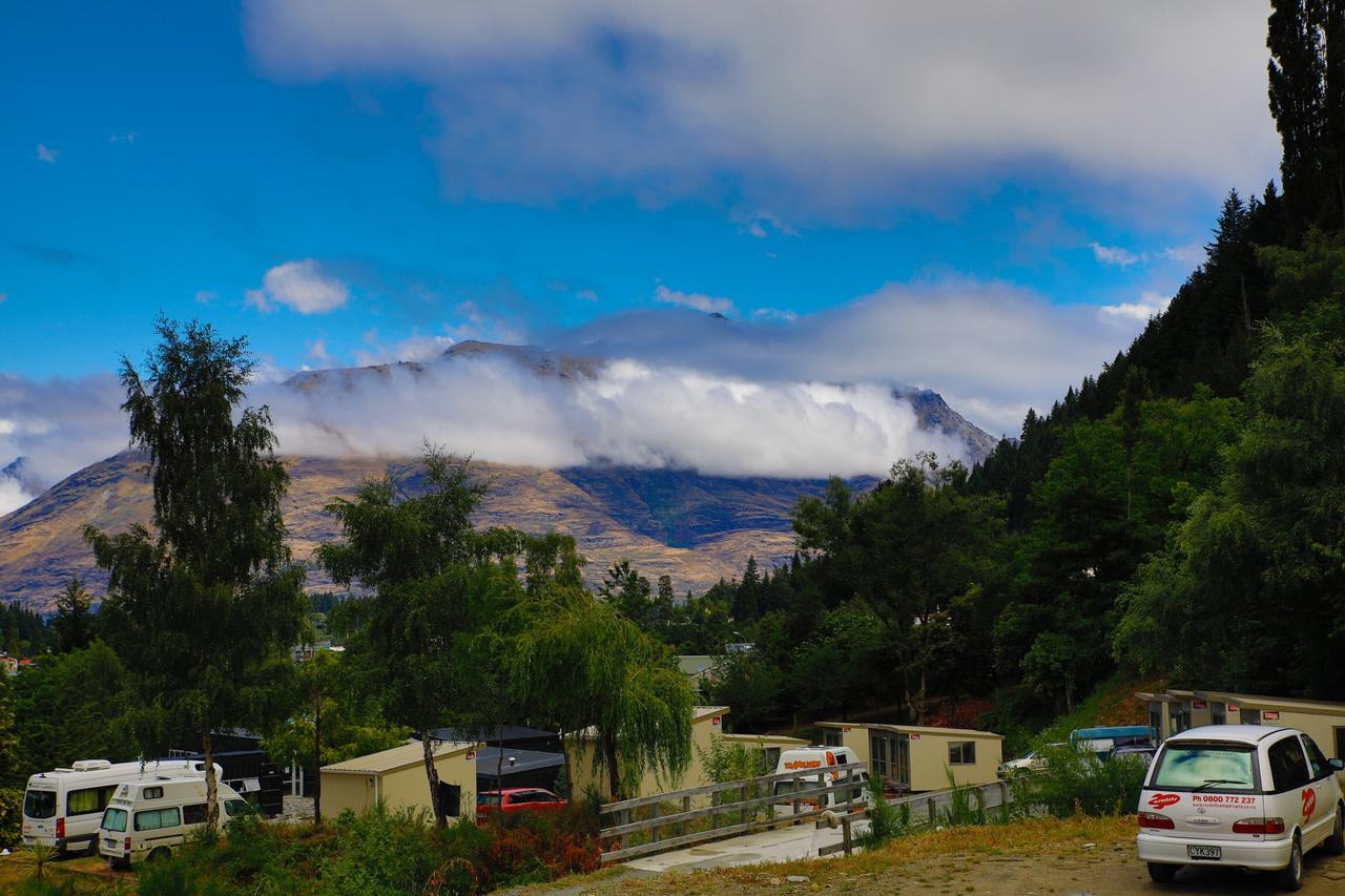 Qbox Hotel Queenstown Luaran gambar